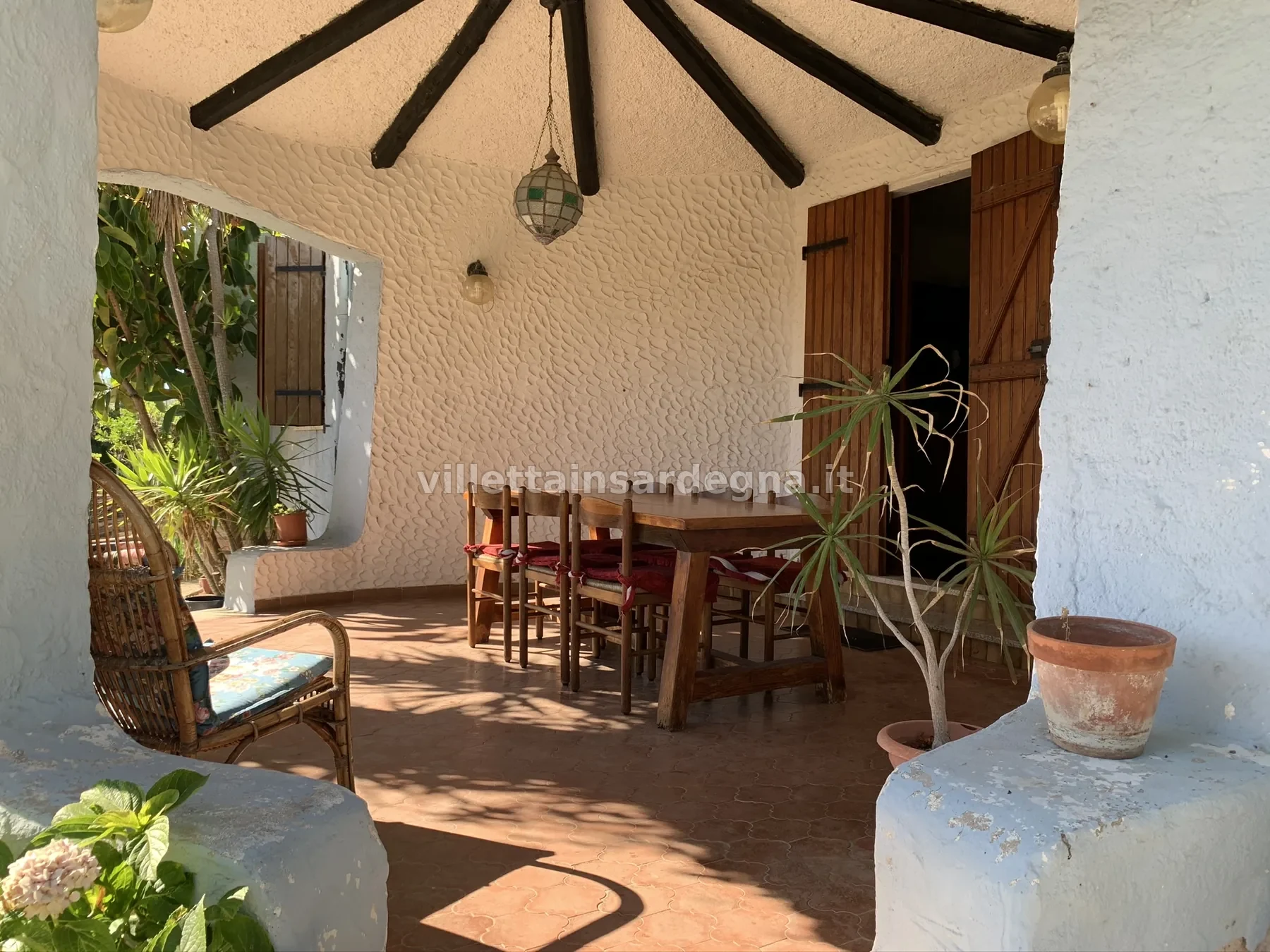 Veranda coperta al piano terra